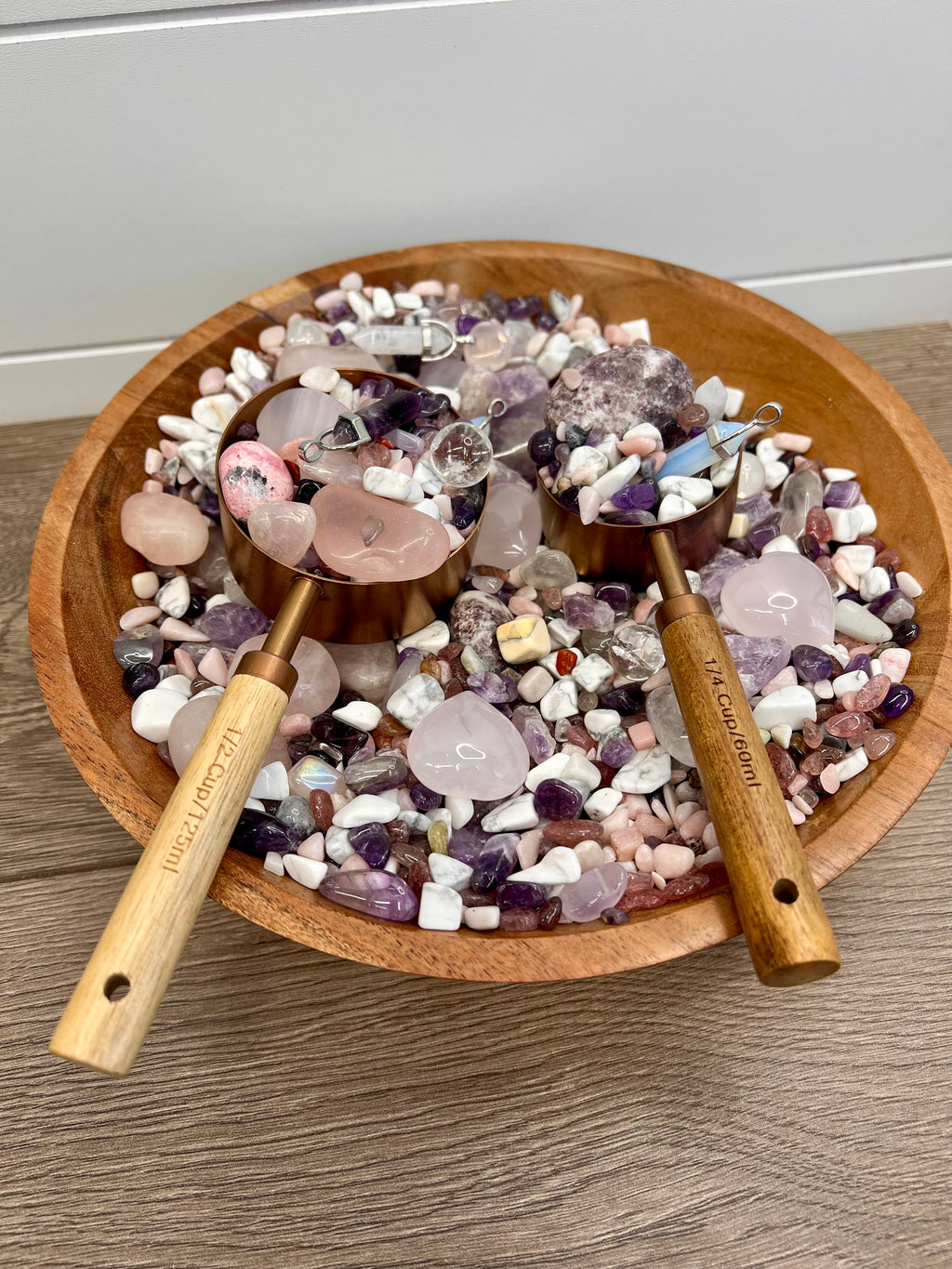 Crystal Love Confetti -10/16