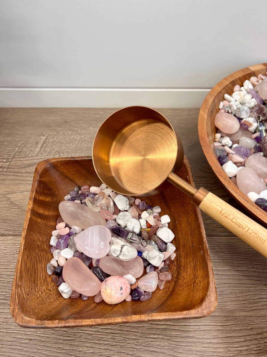 Crystal Love Confetti -10/16