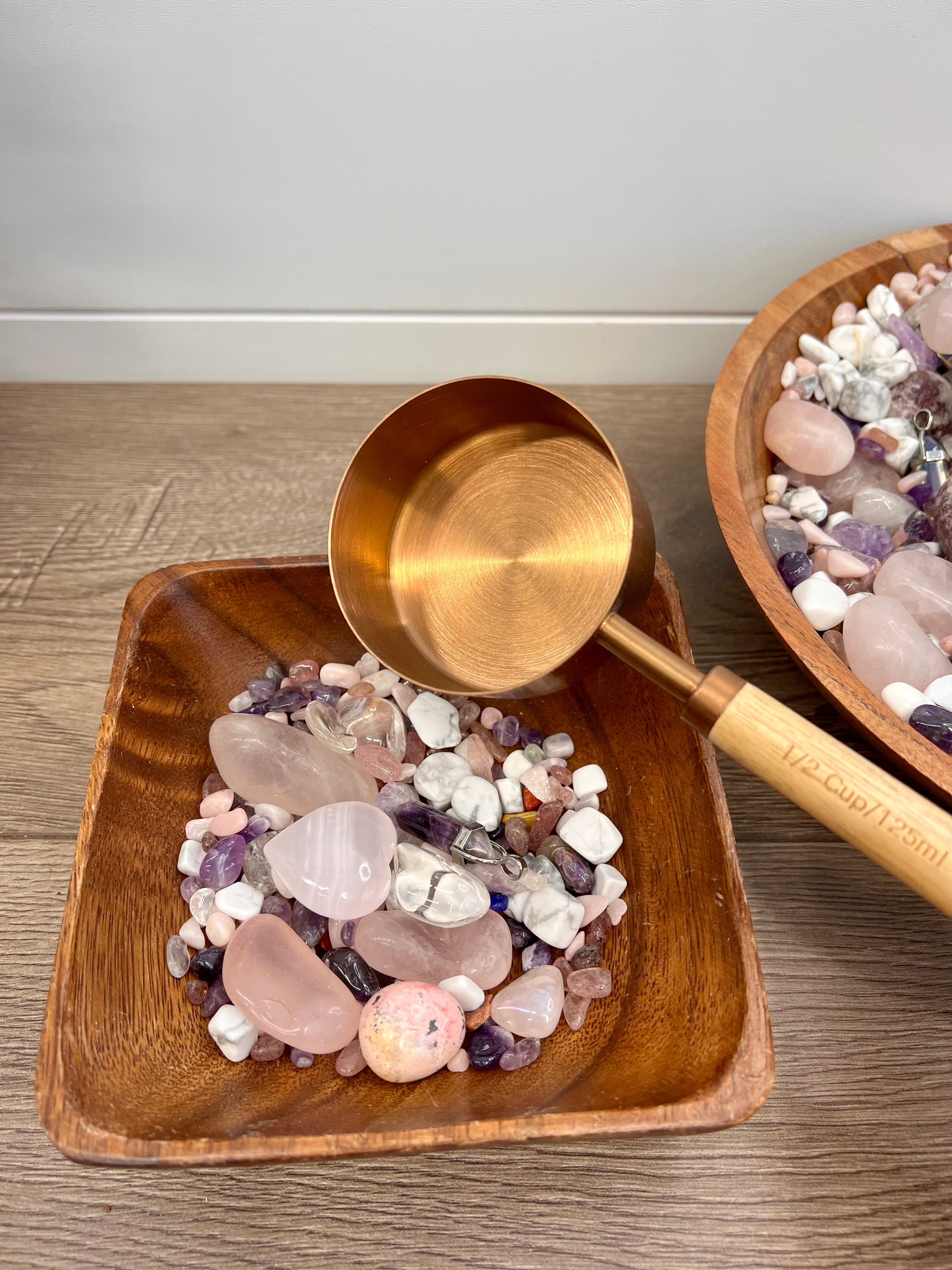 Crystal Love Confetti -10/16