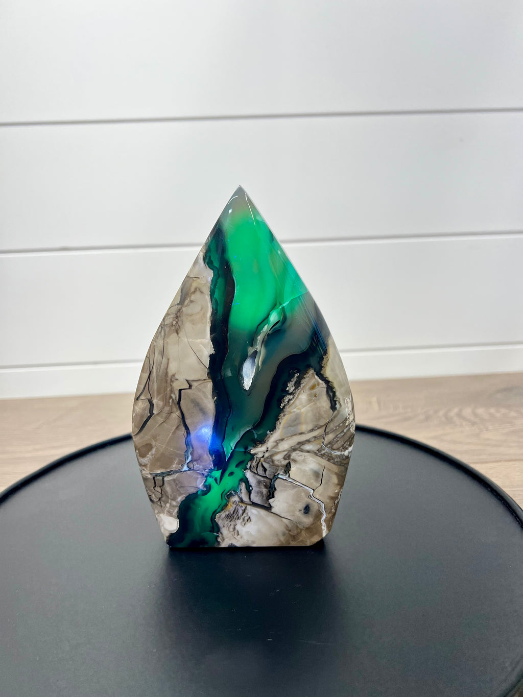 Volcano Agate Teardrop | UV Reactive -98