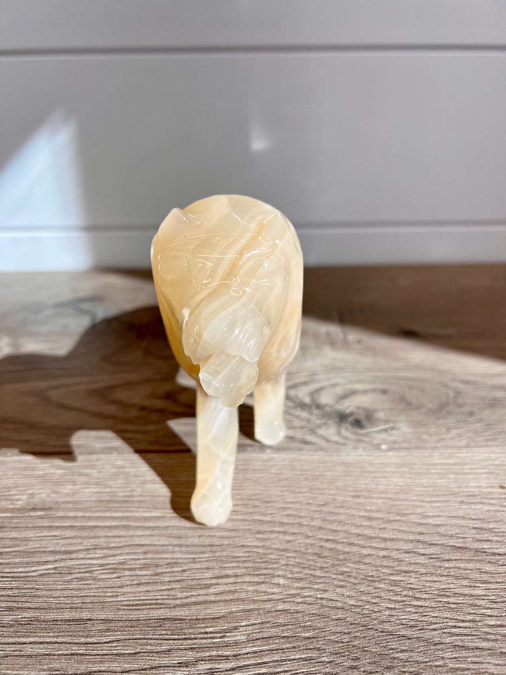 Mexican Onyx Carved Lion - 89